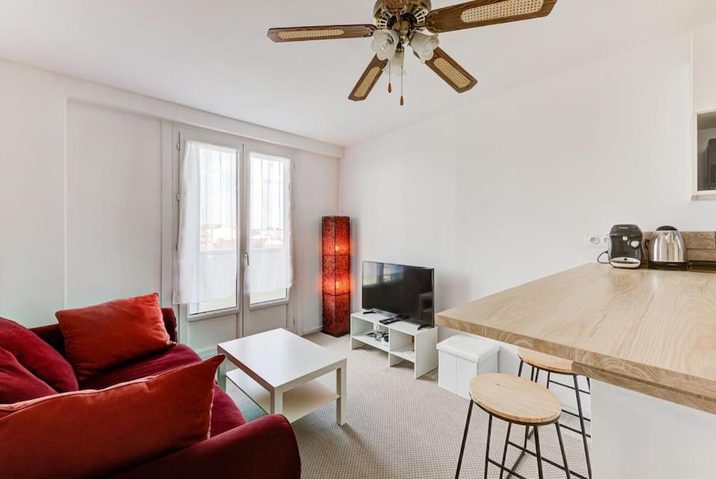 Le Central - Chambre Privative Avec Salon Et Terrasse Privee Hotel Toulouse Exterior photo